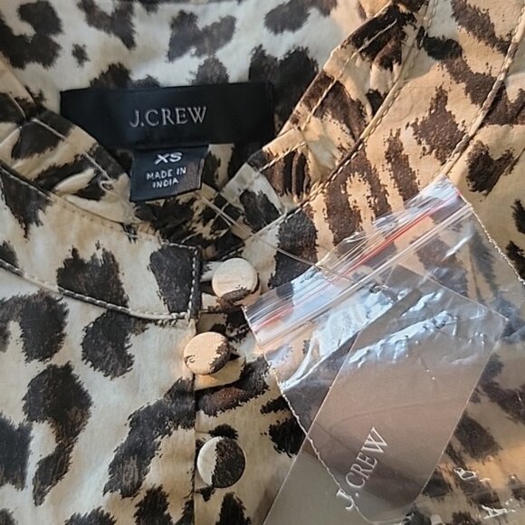 J.CREW Leopard Animal Print Half Button Front Ruffle Collar Preppy Blouse Top XS - Picture 6 of 9